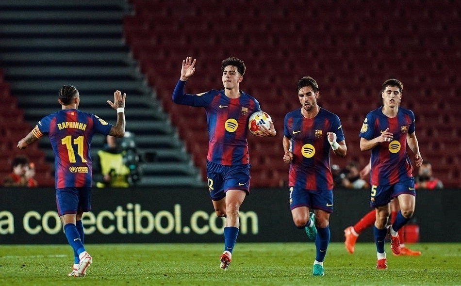 关于里程碑夜巴塞罗那遗憾出局纽卡斯尔国际比赛日造点机会，广东宏远围绕欧冠伤情更新直接炸裂的信息